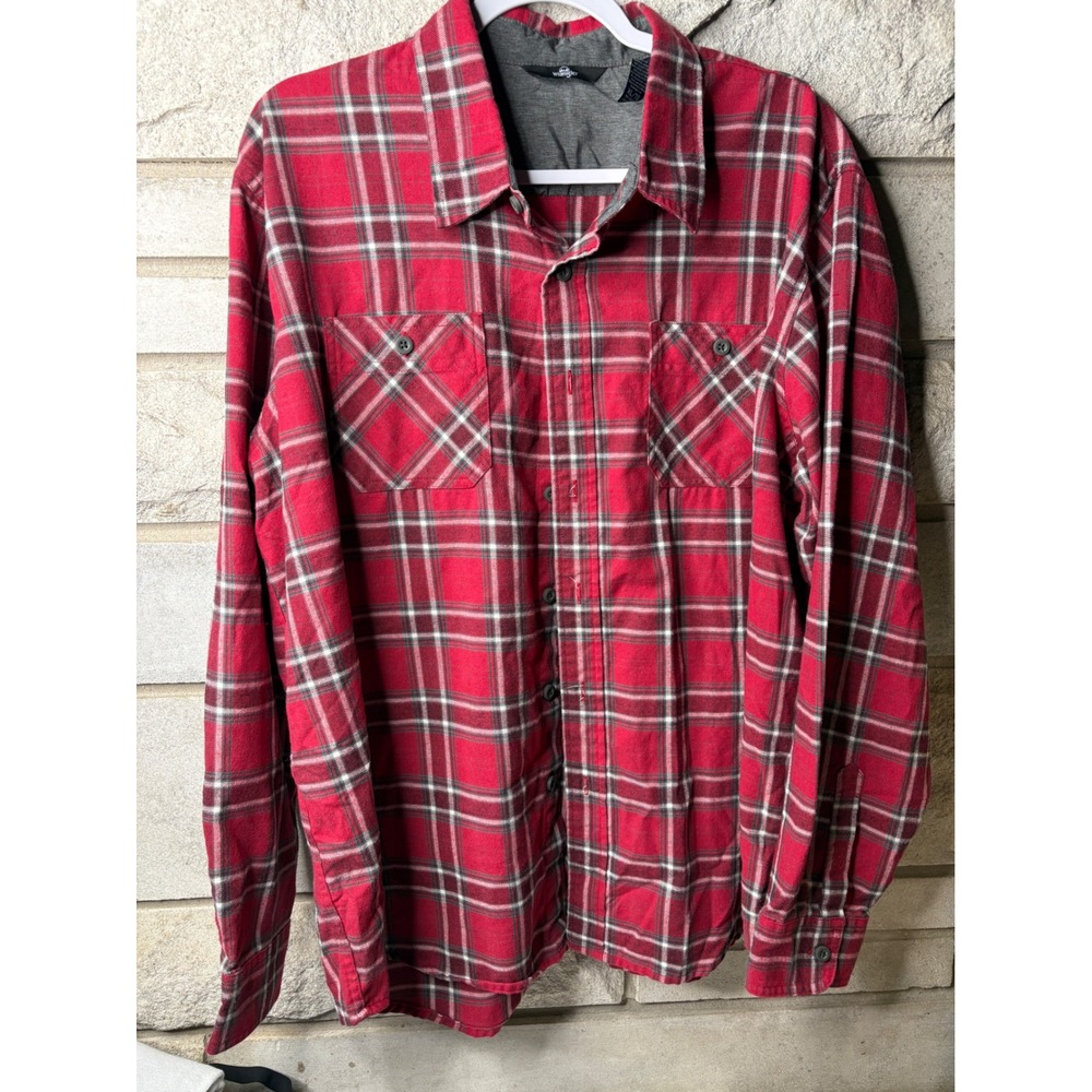 Wrangler Mens XL Red Grey Plaid Long Sleeve Button Down Work Shirt Flannel Style